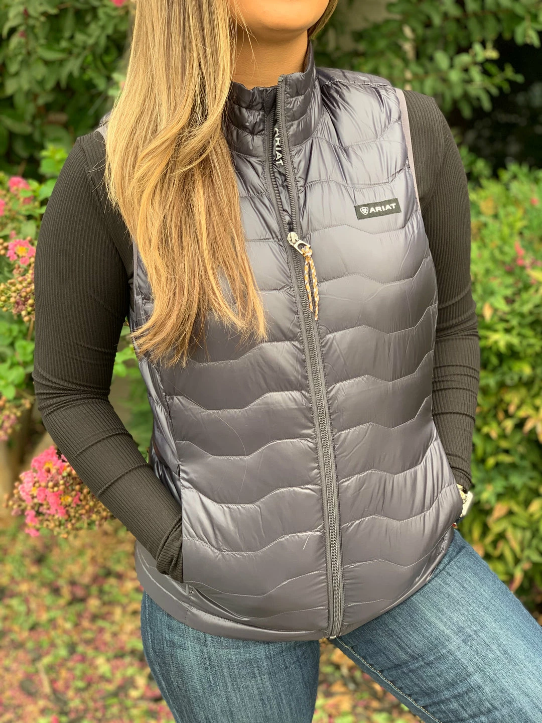 Guadalajara Western Wear Ariat Women's 3.0 Periscope Ideal Down Vest 4 Guadalajara Western Wear Ariat Women's 3.0 Periscope Ideal Down Vest