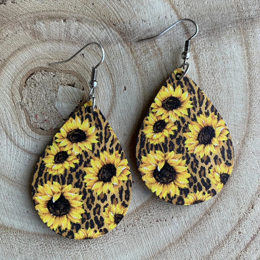 Guadalajara Western Wear Sunflower Cheetah Print Women 3 Guadalajara Western Wear Sunflower Cheetah Print Women