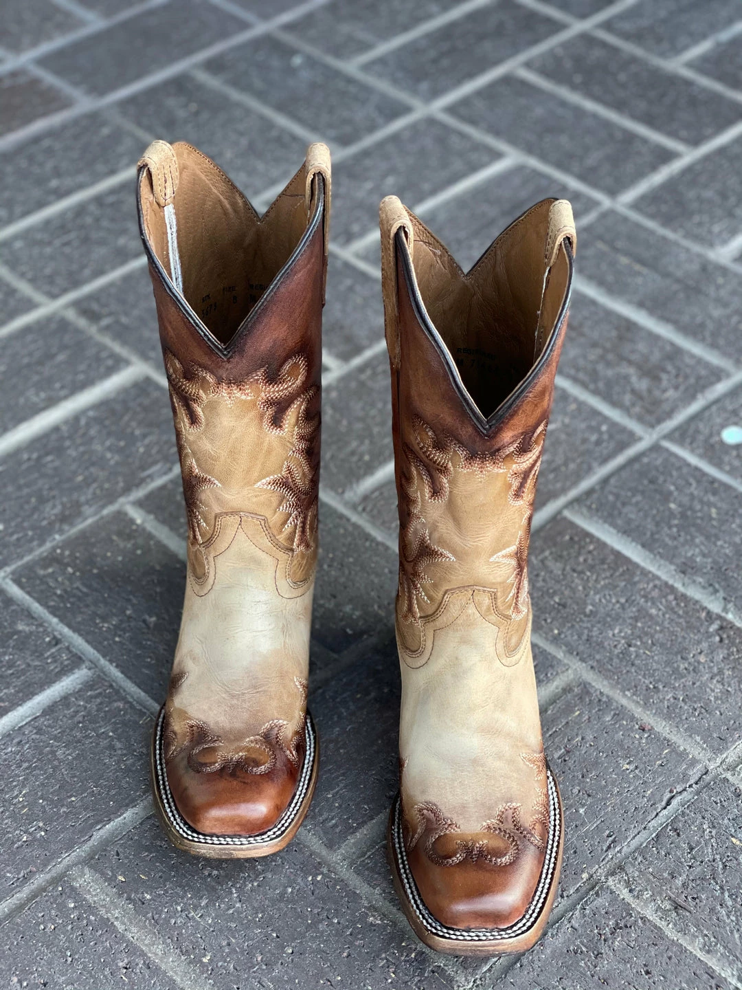 Guadalajara Western Wear Circle G By Corral Women's Honey Chocolate Embroidery Square Toe Boot 4 Guadalajara Western Wear Circle G By Corral Women's Honey Chocolate Embroidery Square Toe Boot