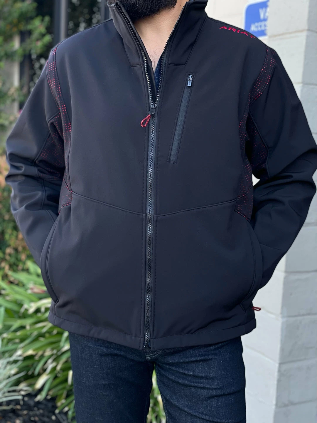 Guadalajara Western Wear Ariat Men’s Vernon Vent Softshell Jacket 5 Guadalajara Western Wear Ariat Men’s Vernon Vent Softshell Jacket