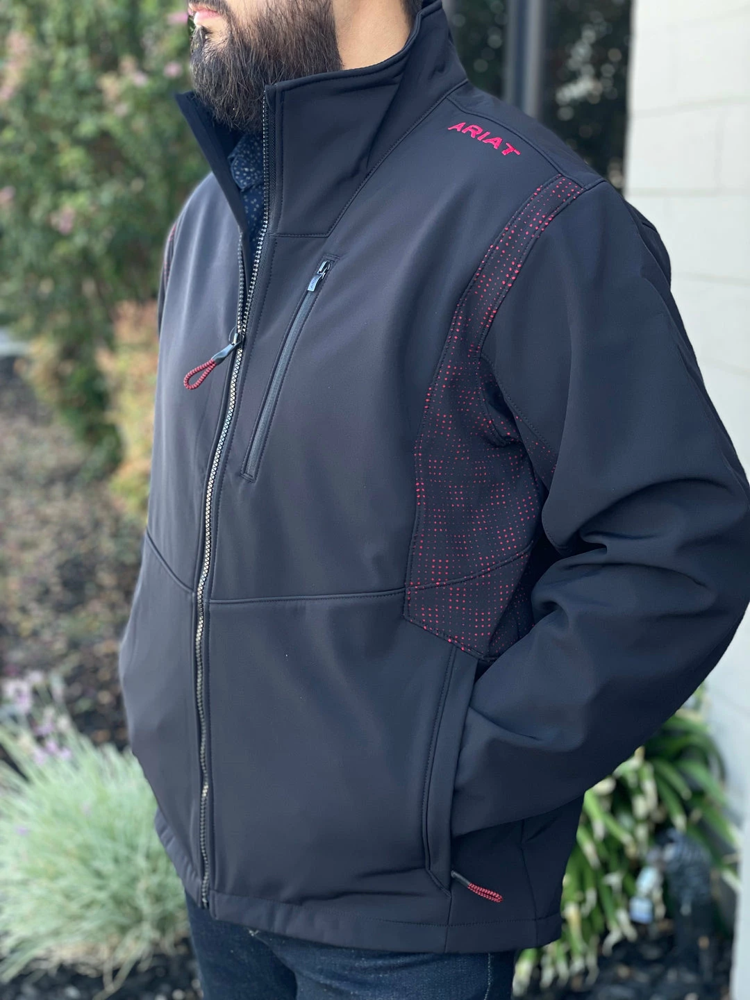 Guadalajara Western Wear Ariat Men’s Vernon Vent Softshell Jacket 3 Guadalajara Western Wear Ariat Men’s Vernon Vent Softshell Jacket