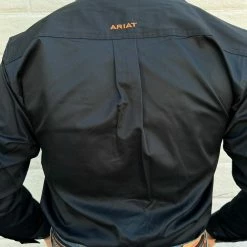 Guadalajara Western Wear Men Ariat Solid Twill Black/Bronze Classic Long Sleeve Shirt
