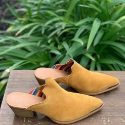 Guadalajara Western Wear Dingo Knockout Women's Mustard Snip Toe Mules
