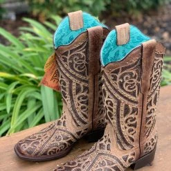 Guadalajara Western Wear Corral Women's Laser Inlay With Studs Square Toe Boot