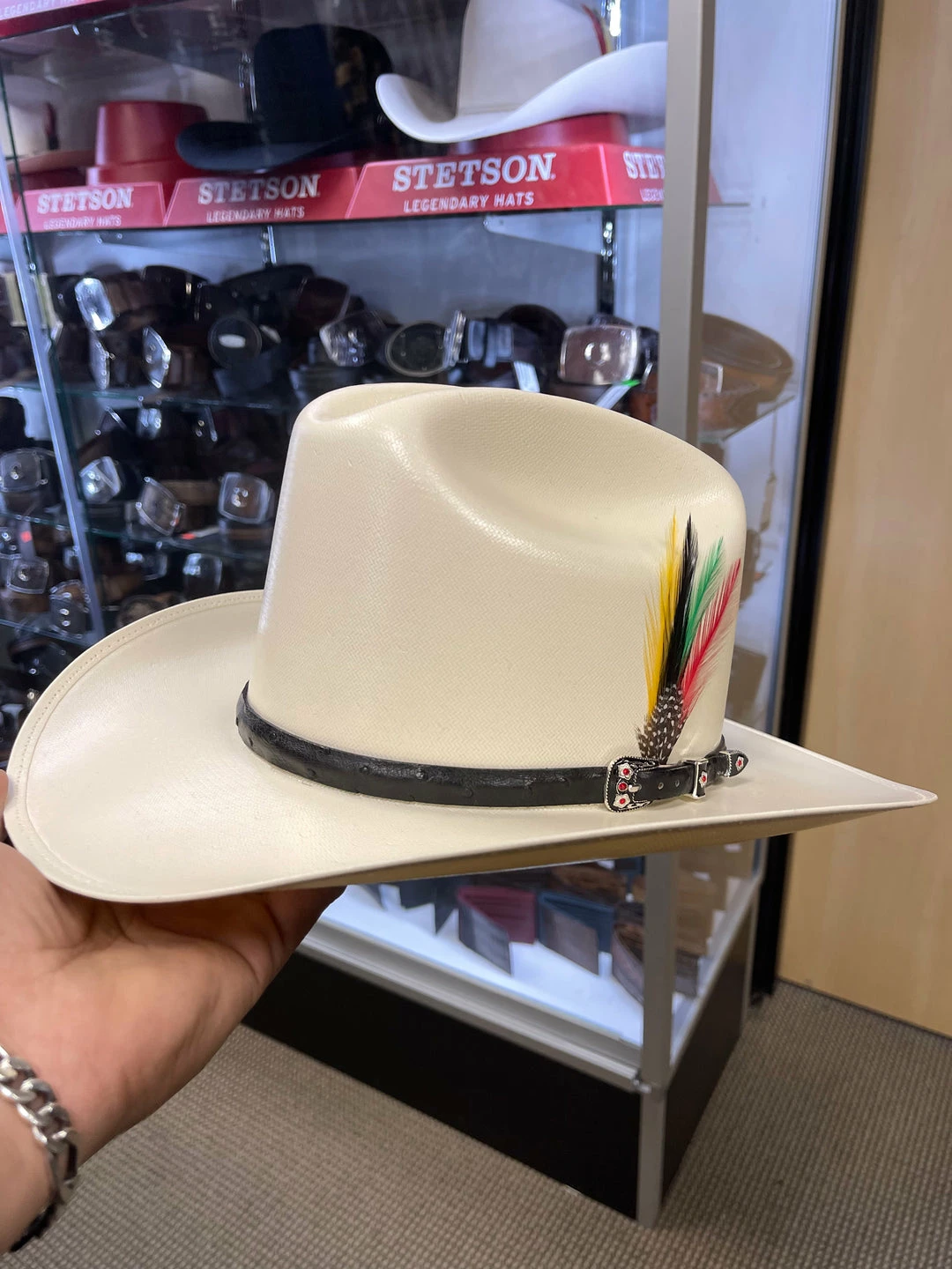 Guadalajara Western Wear Men 500X Johnson Copa Alta 4 3/4" Falda Corta 3" Toquilla Avestruz Negro 3 Guadalajara Western Wear Men 500X Johnson Copa Alta 4 3/4" Falda Corta 3" Toquilla Avestruz Negro