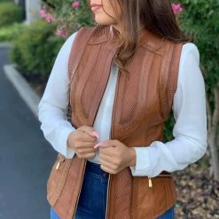 Guadalajara Western Wear Cuadra Bovine Leather Vest Women