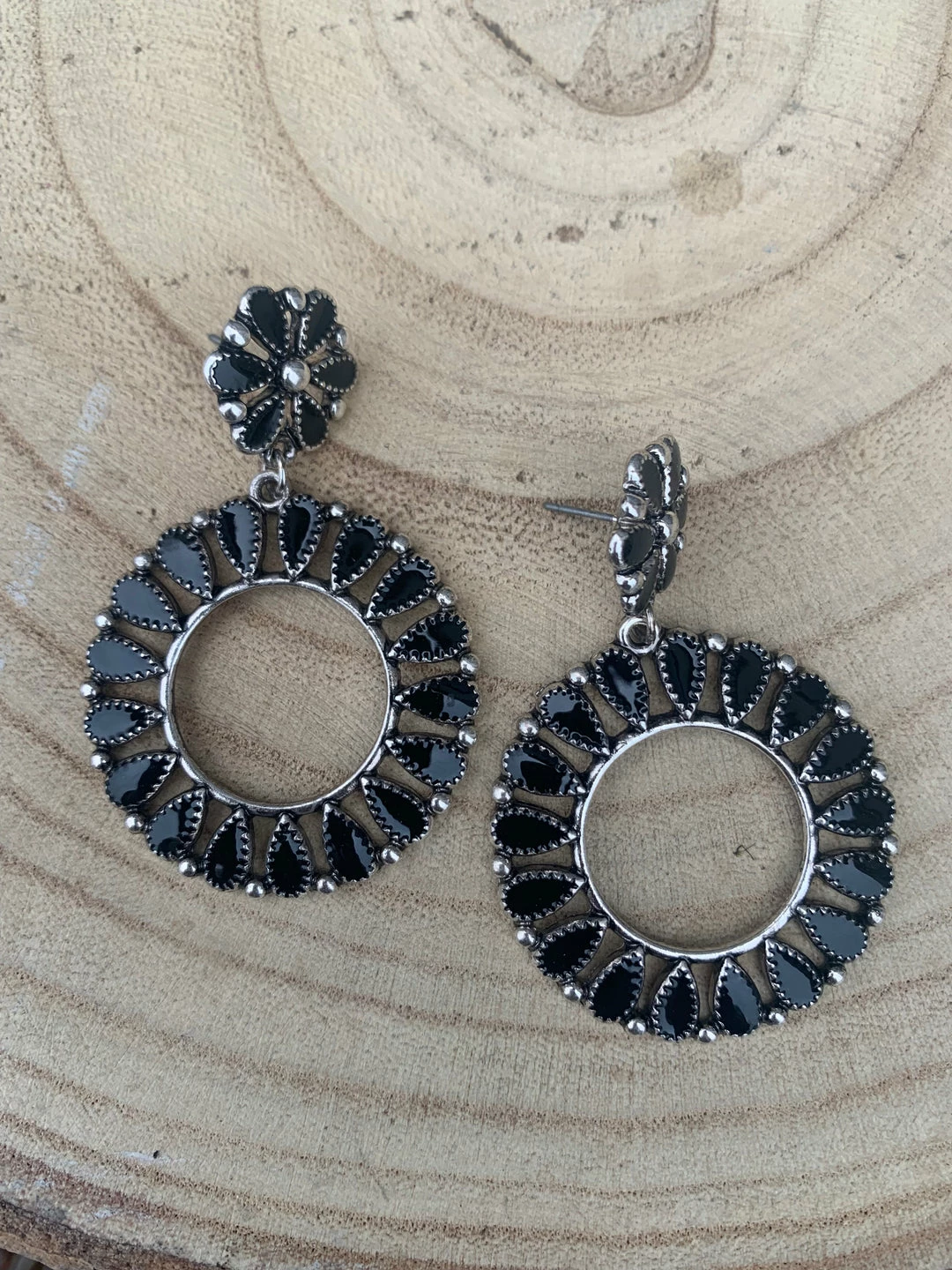 Guadalajara Western Wear Black Shiny Hoop 3 Guadalajara Western Wear Black Shiny Hoop