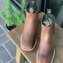 Guadalajara Western Wear Wild West Walnut Rage Wide Square Toe Botin Charro