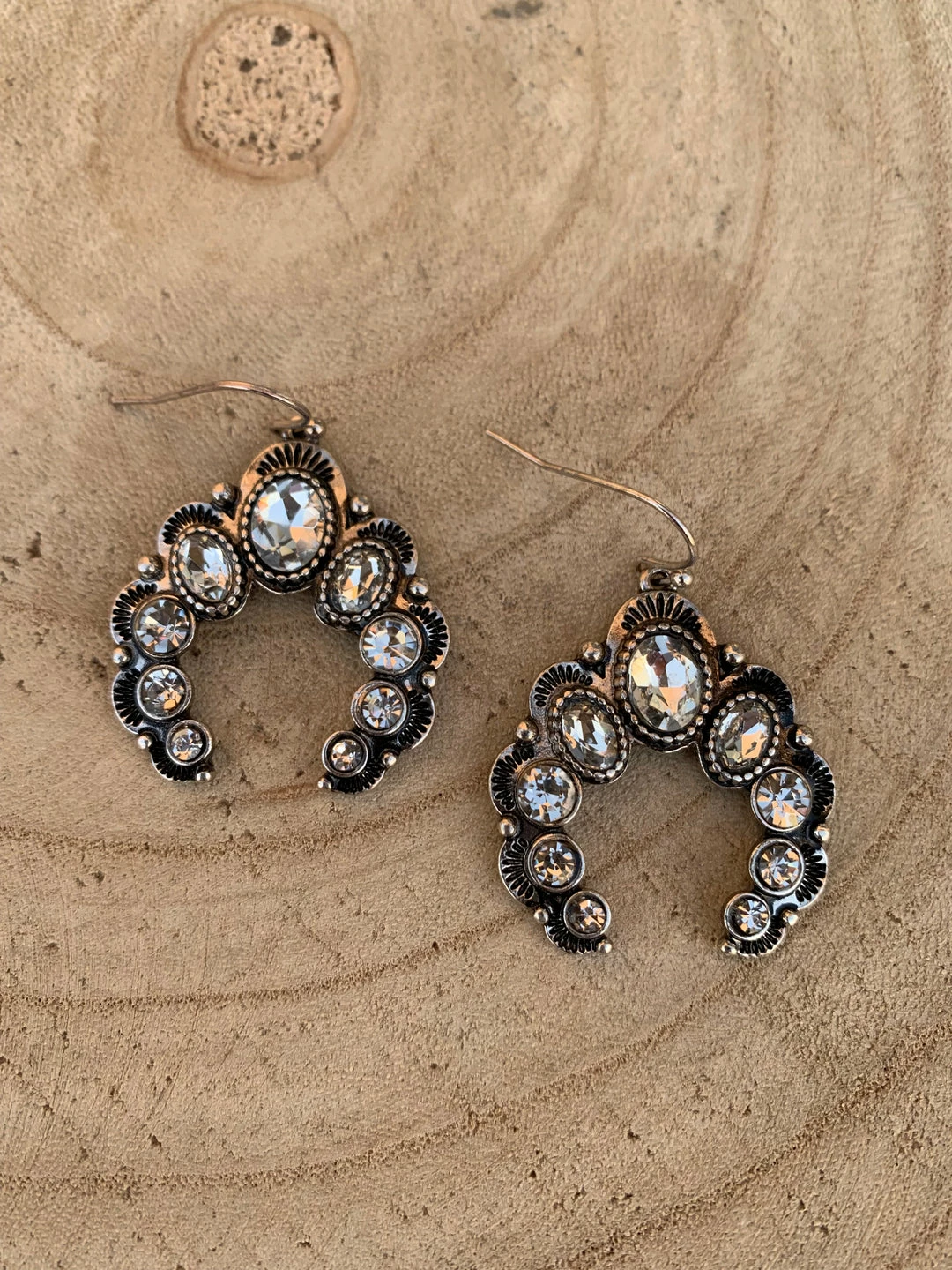 Guadalajara Western Wear Silver Pearled Horshoe Women 3 Guadalajara Western Wear Silver Pearled Horshoe Women